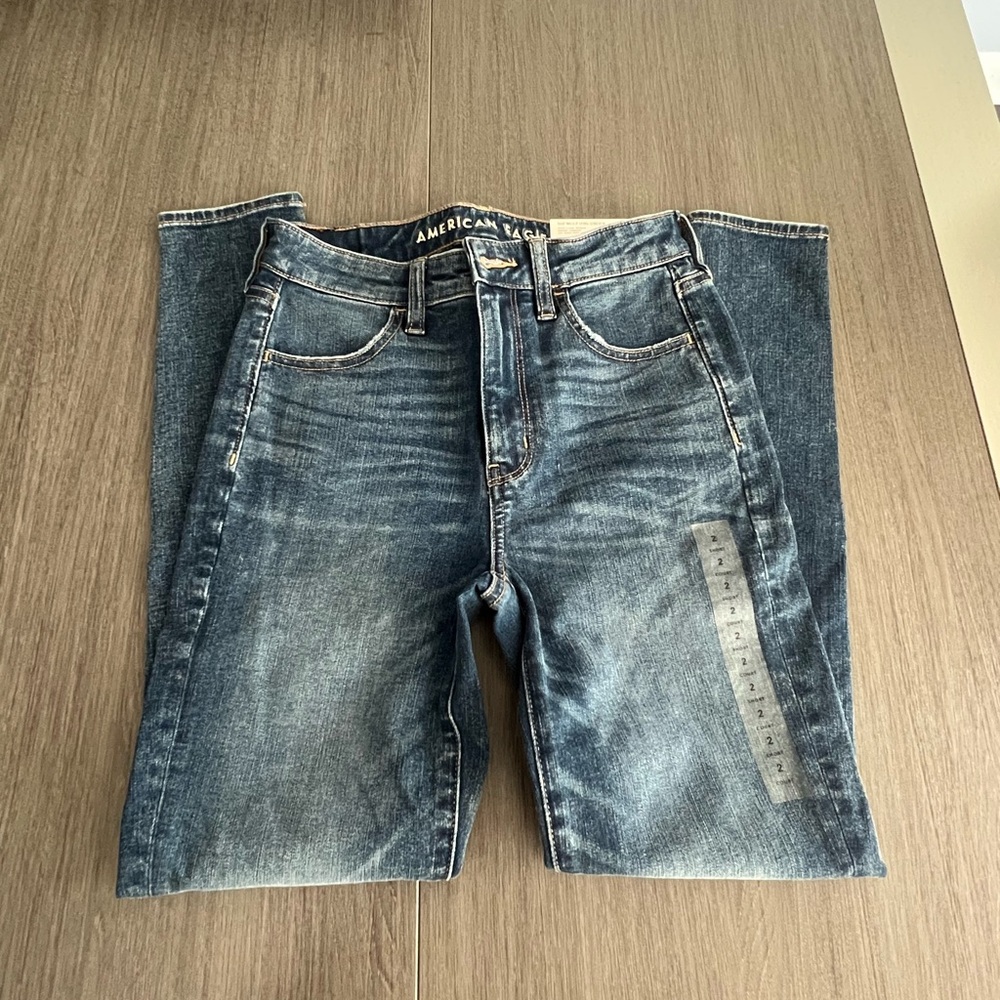 American Eagle Women’s Super Hi-Rise Jeggings - Size 2 (26W)